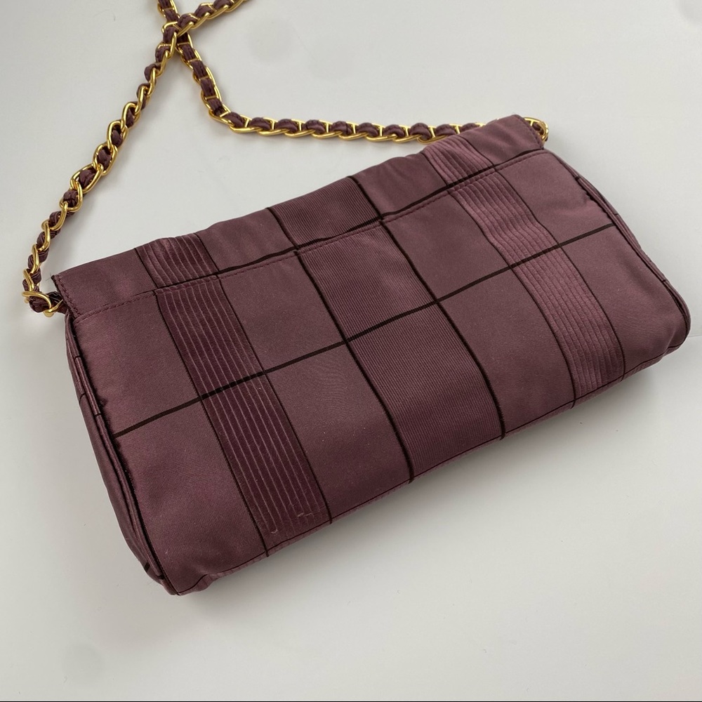 Prada Purple Crossbody Bag with Gold Chain - Picture 5 of 14